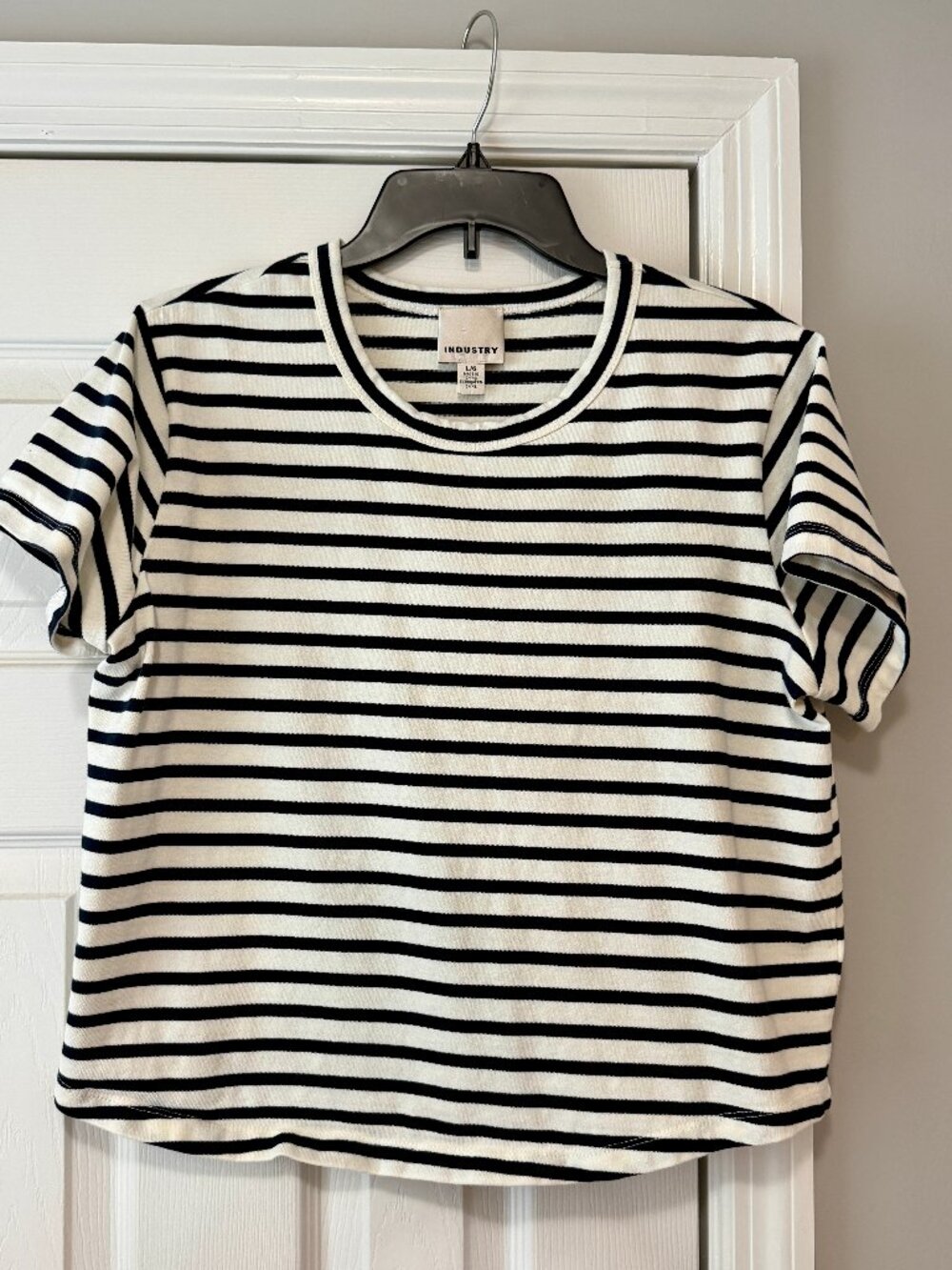 Industry size Large Navy and White Striped Tee in Like New Condition Crop Tee